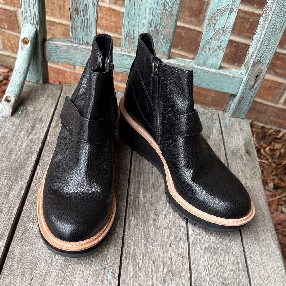 Eileen Fisher Ladies 6 Black Leather Wedge Ankle Booties